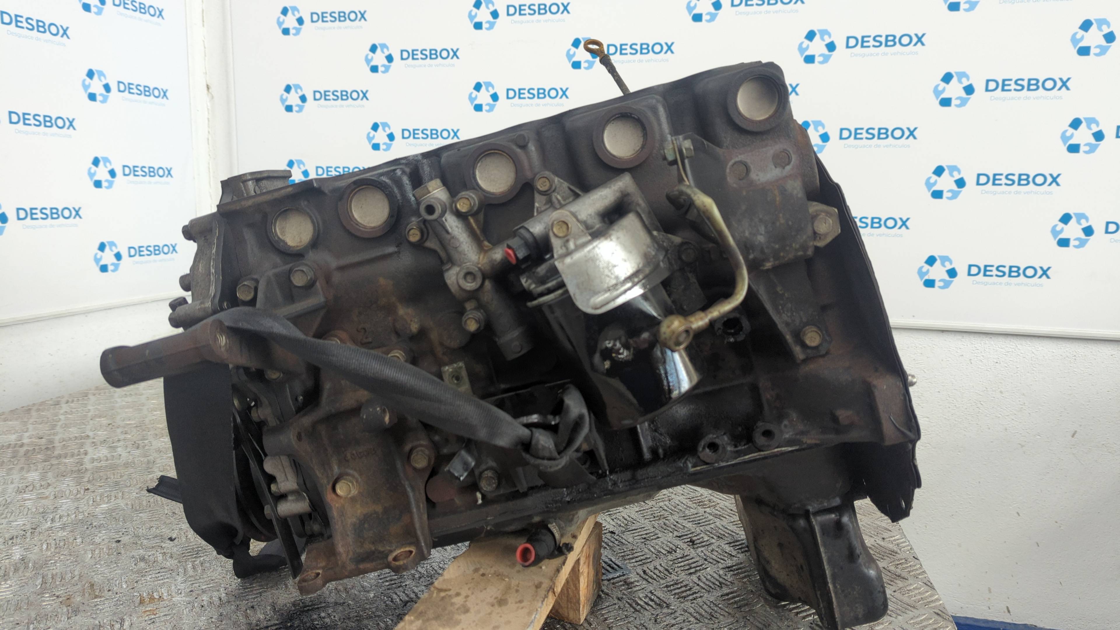 BLOQUE NISSAN TERRANO/TERRANO.II (R20) - vista 4