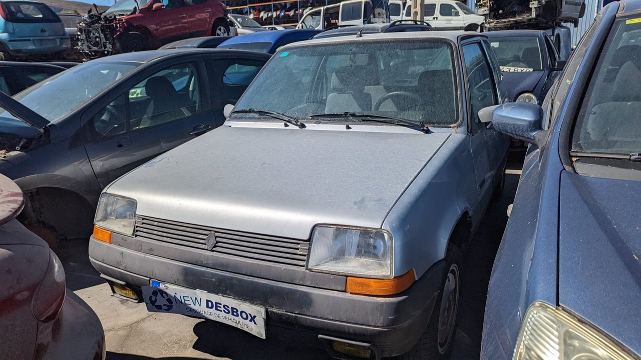 RENAULT 5