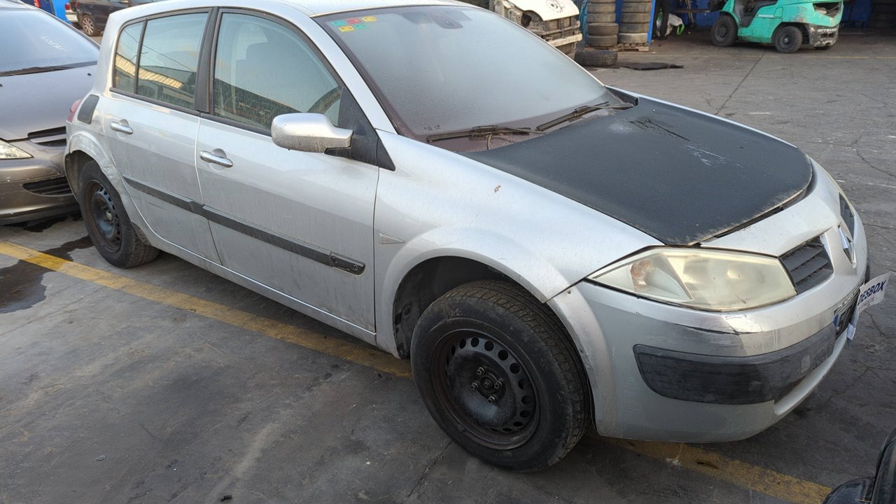 RENAULT MEGANE II BERLINA 3P