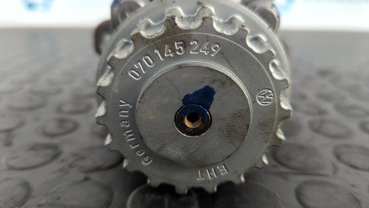 BOMBA DIRECCION VOLKSWAGEN TOUAREG (7LA) - vista 3