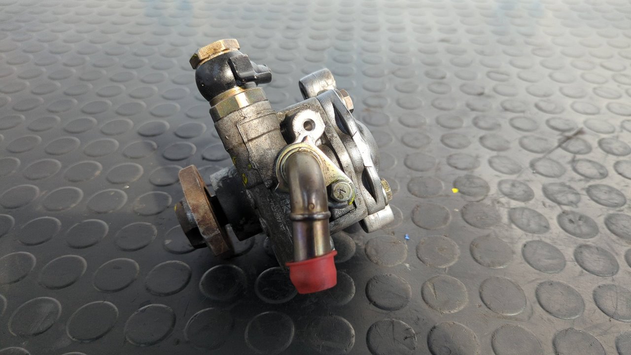 BOMBA DIRECCION FORD GALAXY (VY) - vista 4