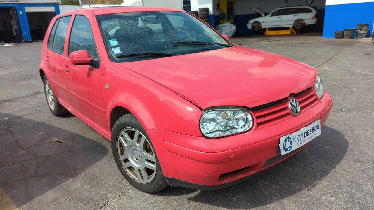 VOLKSWAGEN GOLF IV BERLINA (1J1)