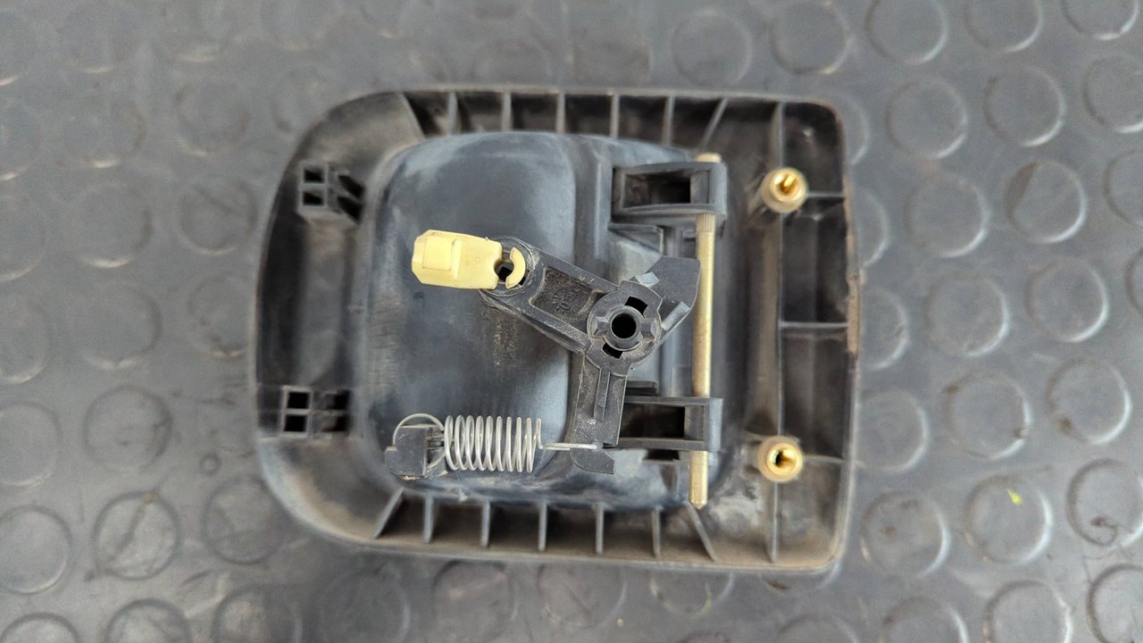 MANETA DELANTERA DERECHA RENAULT MASTER II PH. 2 DOKA/PR. FGST - vista 4