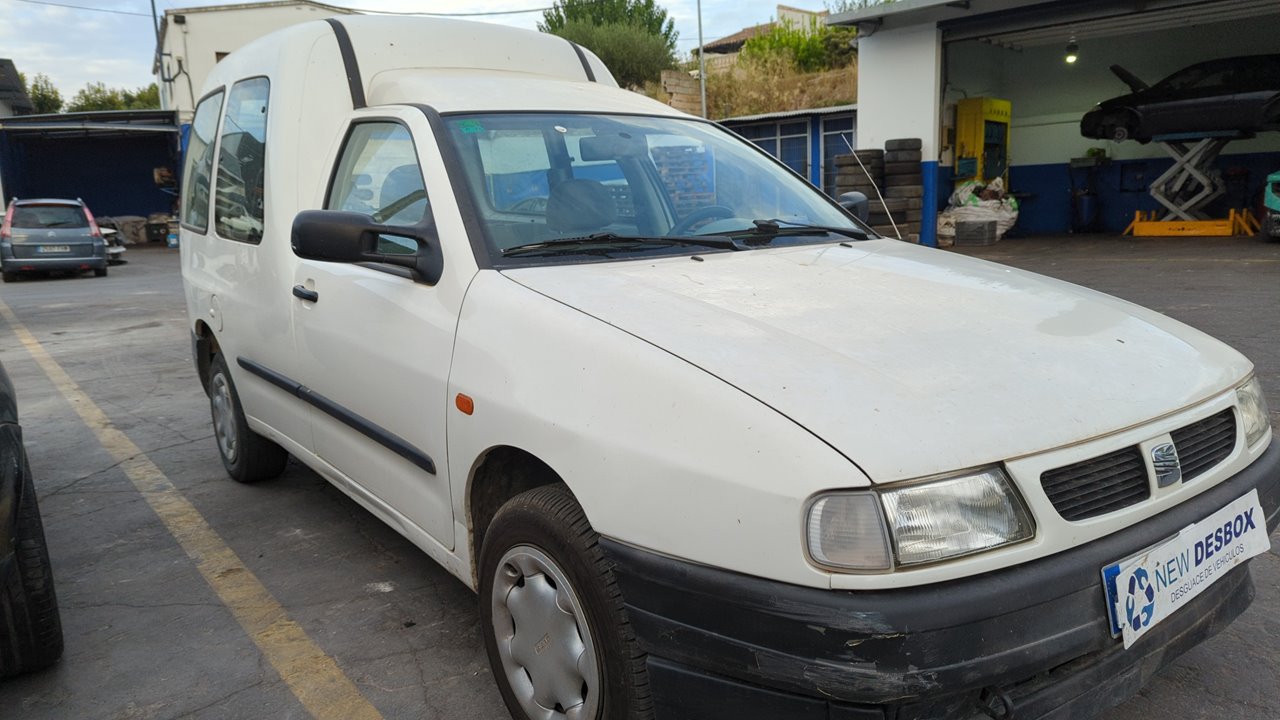SEAT INCA (6K9)