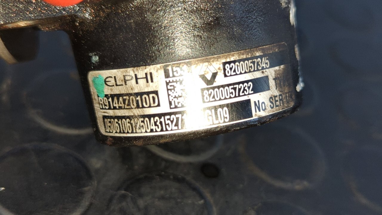 RAMPA INYECTORA RENAULT MEGANE II BERLINA 3P - vista 5