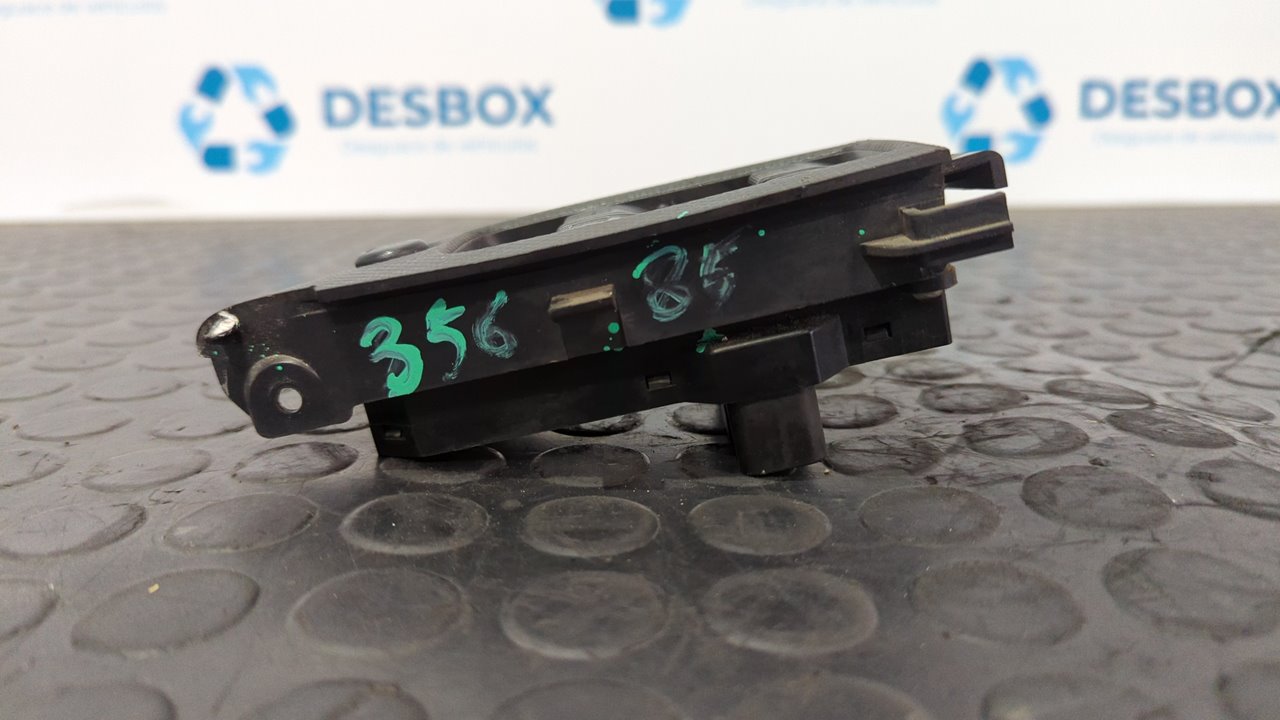 MANDO ELEVALUNAS DELANTERO IZQUIERDO HONDA CIVIC BERLINA 3 (EP1/2) - vista 3