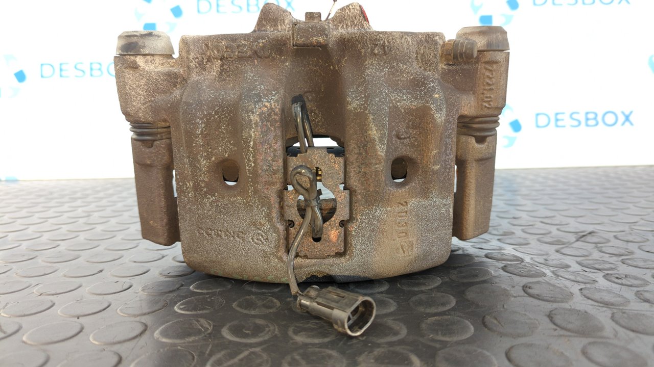 PINZA DE FRENO DELANTERA DERECHA IVECO DAILY CAJA CERRADA (1999 =>)