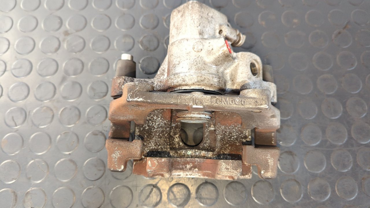 PINZA DE FRENO TRASERA IZQUIERDA FORD FOCUS LIM. (CB4) - vista 4