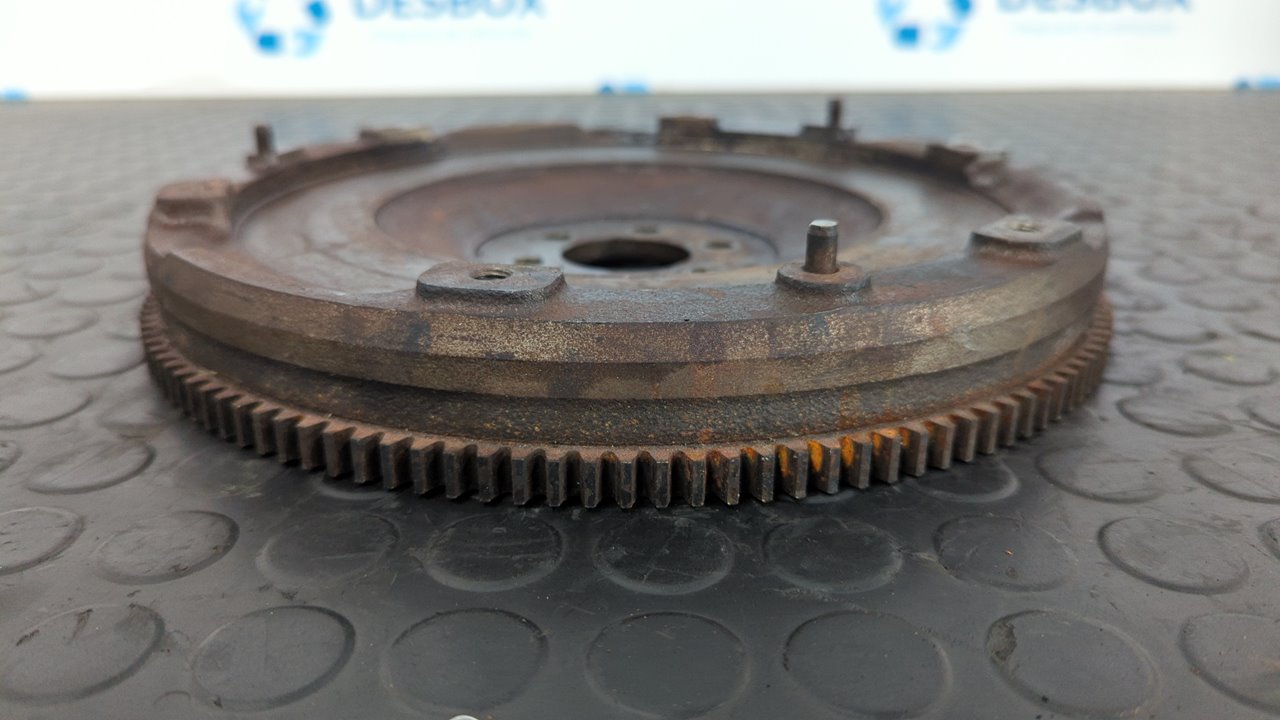 VOLANTE MOTOR PEUGEOT PARTNER KOMBI - vista 3