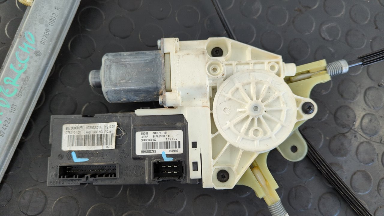 ELEVALUNAS DELANTERO DERECHO RENAULT LAGUNA III - vista 12