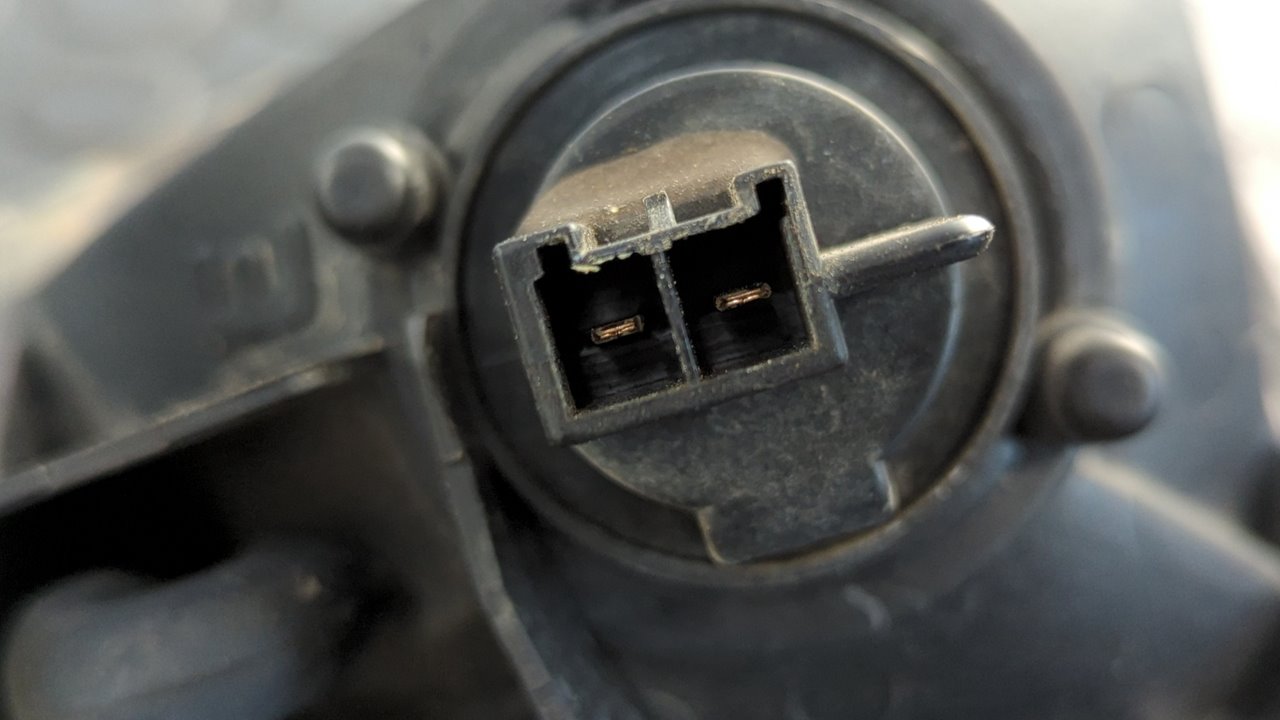 PILOTO DELANTERO IZQUIERDO NISSAN ALMERA (N15) - vista 2