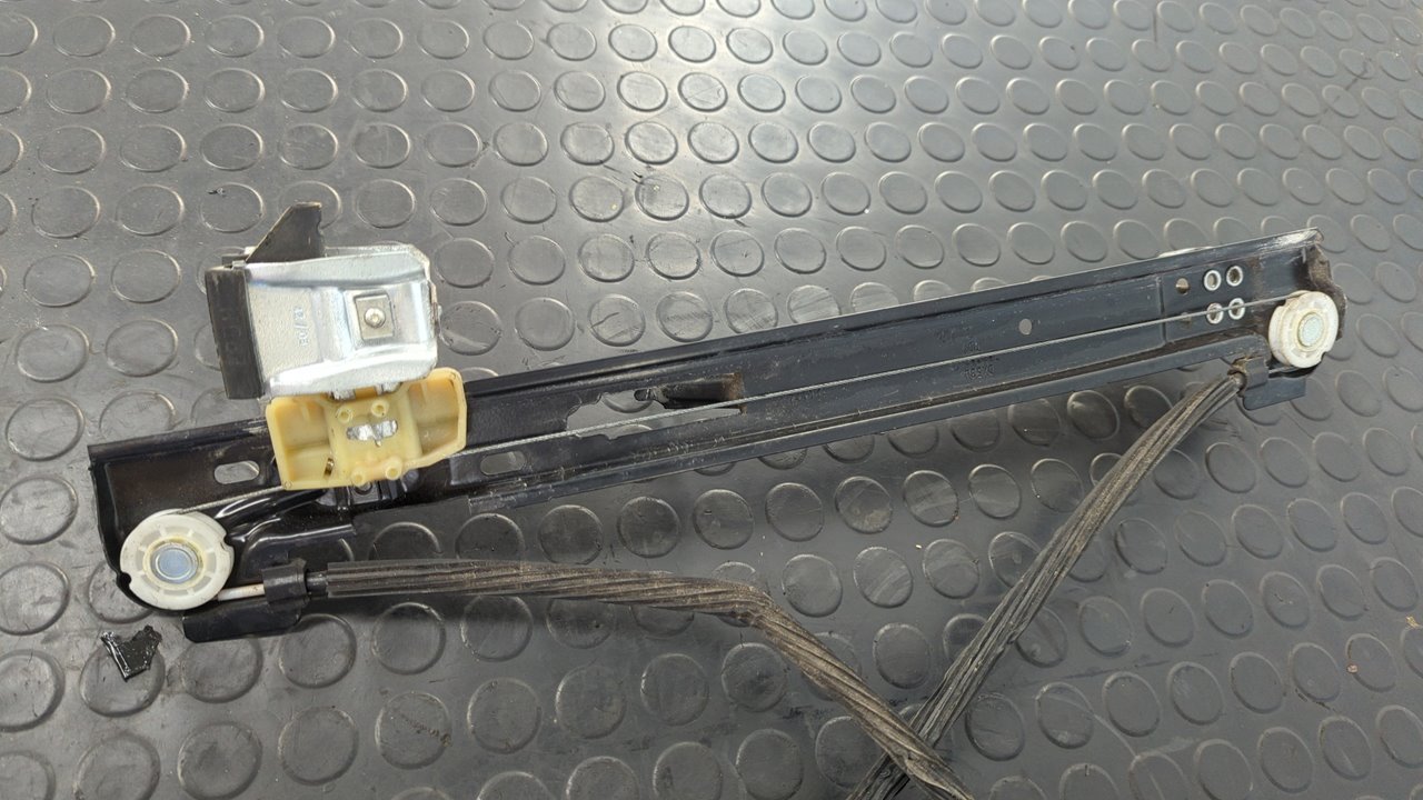 ELEVALUNAS DELANTERO IZQUIERDO SEAT IBIZA (6J5) - vista 9