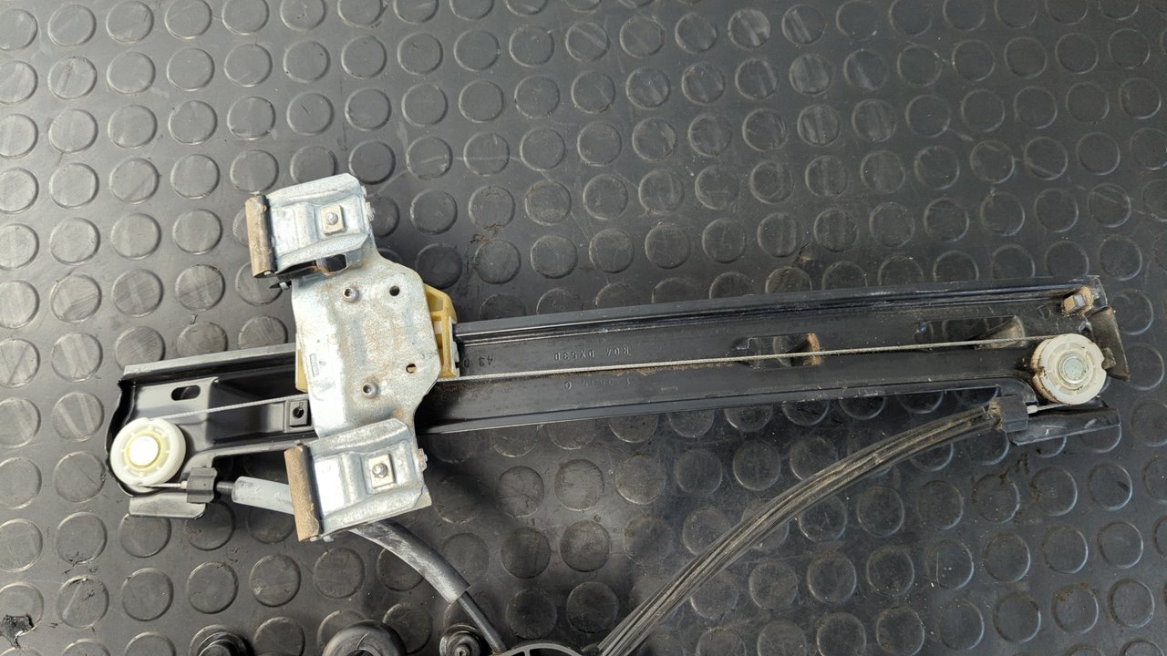 ELEVALUNAS TRASERO IZQUIERDO SEAT IBIZA SC (6J1) - vista 2