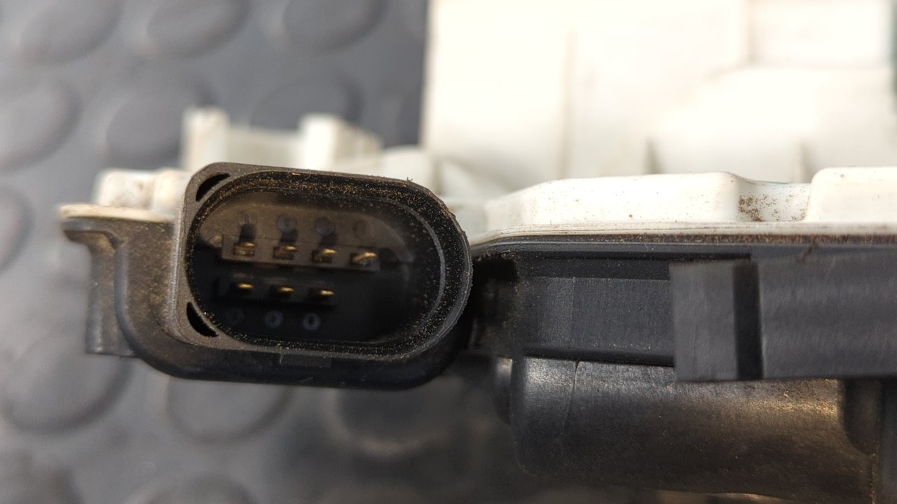 CERRADURA PUERTA DELANTERA IZQUIERDA SEAT IBIZA (6J5) - vista 2