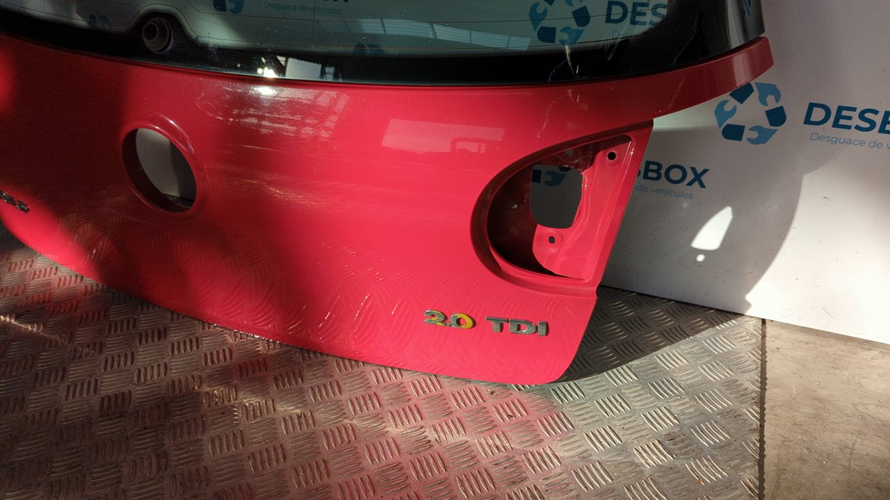PORTON TRASERO VOLKSWAGEN GOLF V BERLINA (1K1) - vista 8