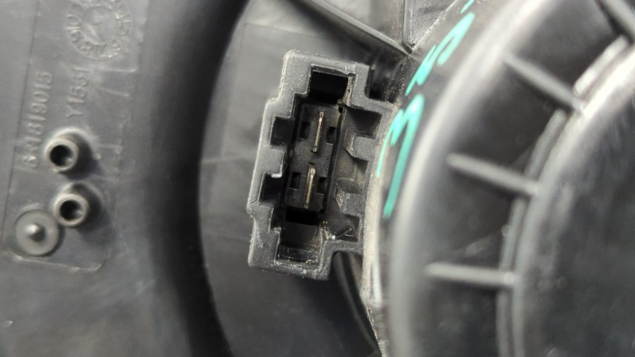 MOTOR CALEFACCION VOLKSWAGEN POLO (6C1) - vista 4