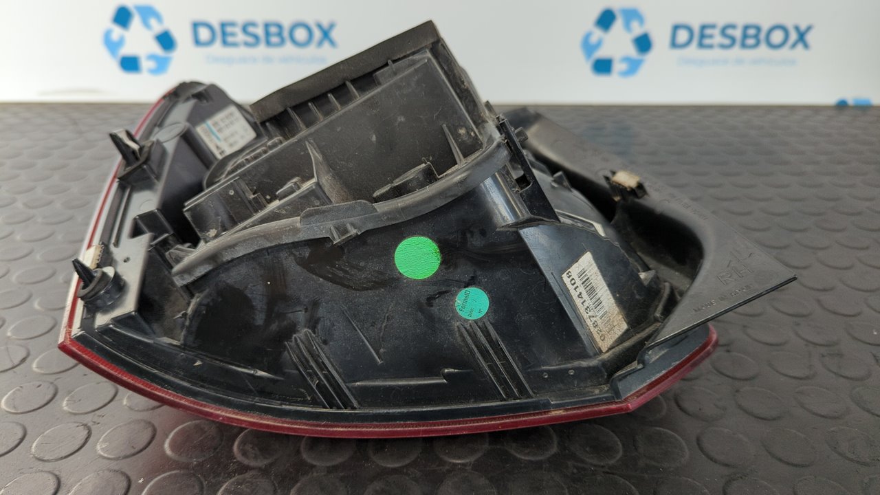 PILOTO TRASERO DERECHO VOLKSWAGEN POLO (6C1) - vista 10