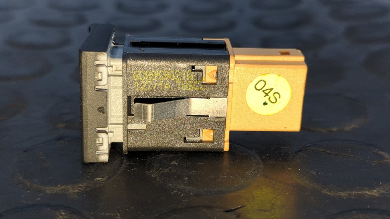 INTERRUPTOR VOLKSWAGEN POLO (6C1) - vista 3