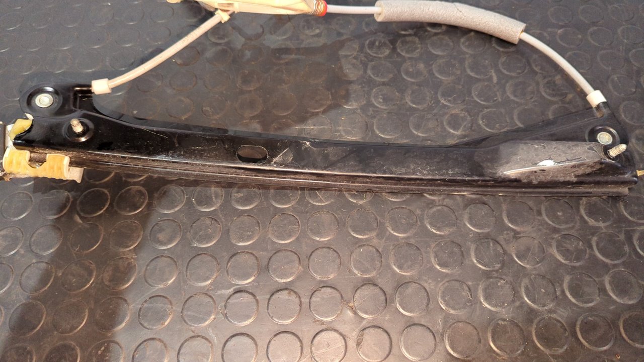 ELEVALUNAS DELANTERO DERECHO VOLKSWAGEN POLO (6C1) - vista 9