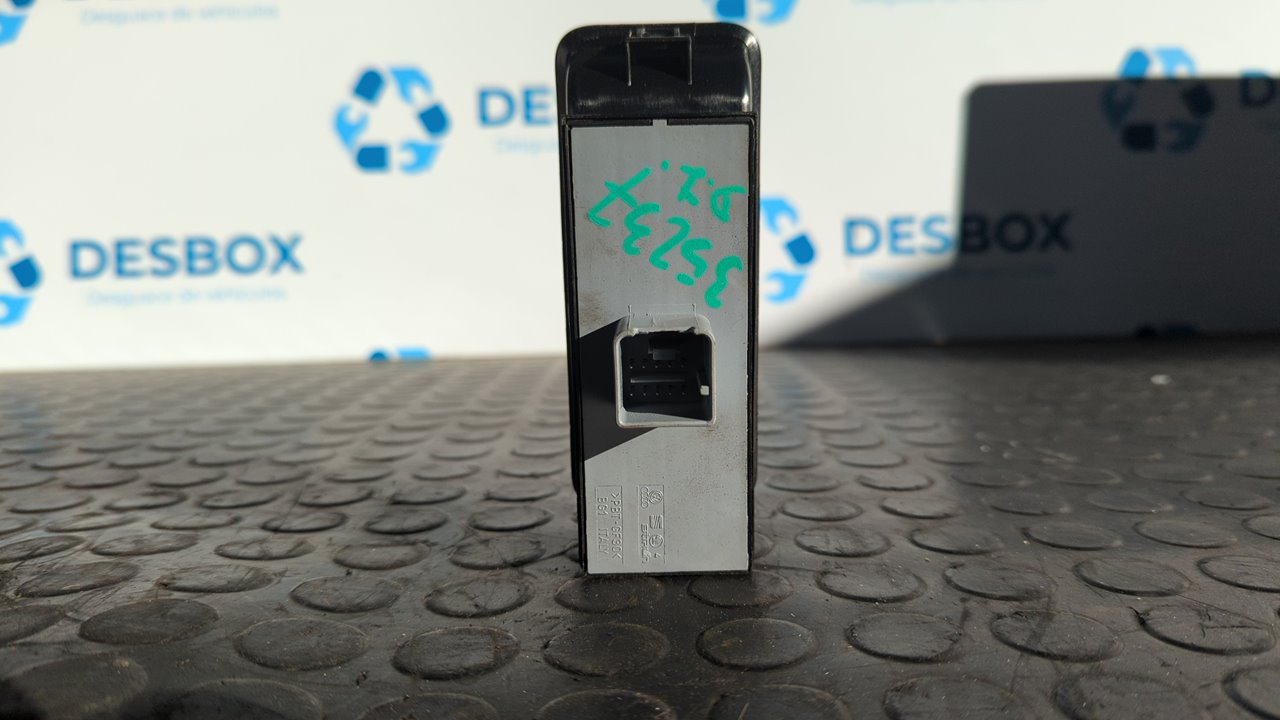 MANDO ELEVALUNAS DELANTERO IZQUIERDO VOLKSWAGEN POLO (6C1) - vista 2