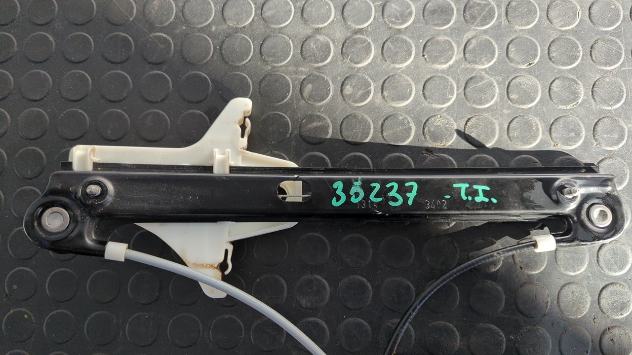 ELEVALUNAS TRASERO IZQUIERDO VOLKSWAGEN POLO (6C1) - vista 4