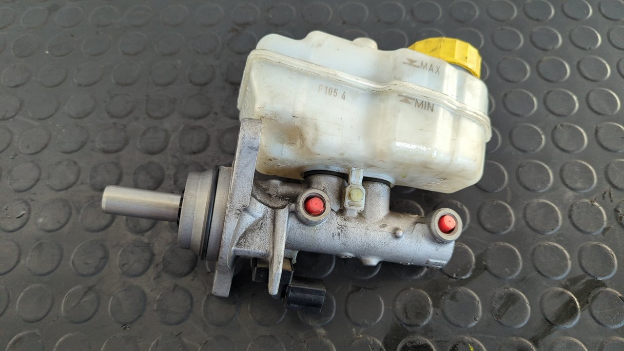 BOMBA FRENO VOLKSWAGEN POLO (6C1) - vista 3