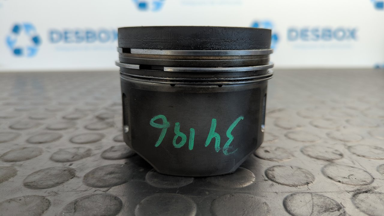 PISTON MERCEDES-BENZ VITO MIXTO 06.2003 ->