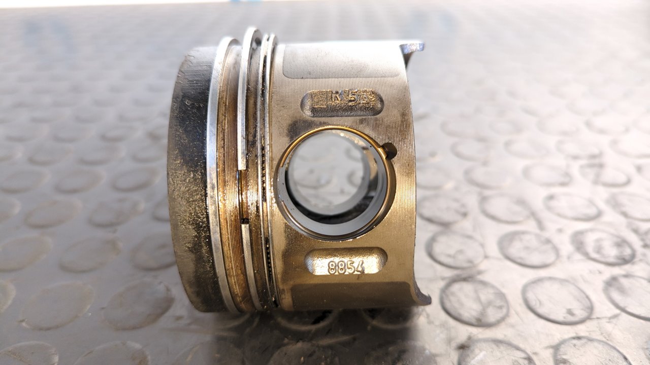 PISTON MERCEDES-BENZ VITO MIXTO 06.2003 -> - vista 2