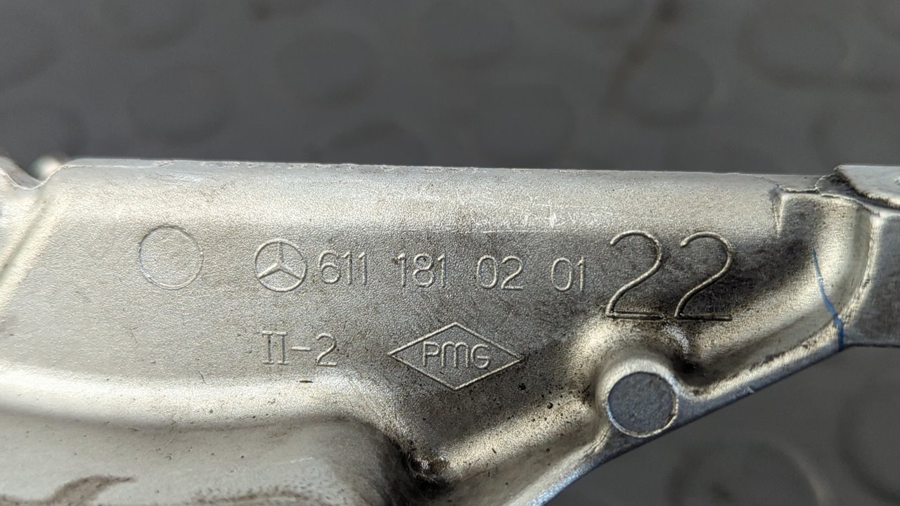 BOMBA ACEITE MERCEDES-BENZ VITO MIXTO 06.2003 -> - vista 3