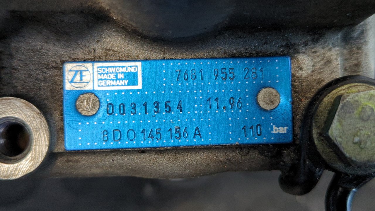 BOMBA DIRECCION AUDI A4 AVANT (B5) - vista 6