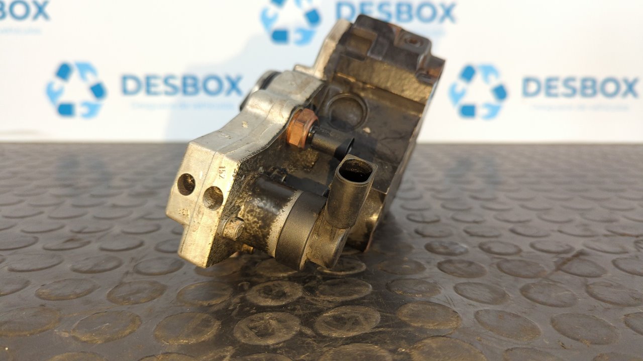 BOMBA INYECCION MERCEDES-BENZ CLASE C (W203) BERLINA - vista 4