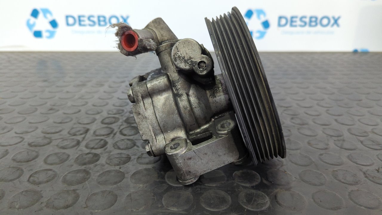 BOMBA DIRECCION MERCEDES-BENZ CLASE C (W203) BERLINA - vista 4