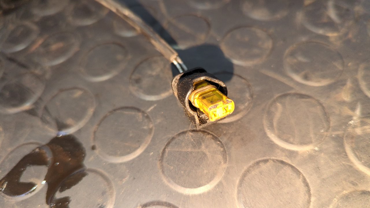 COLECTOR ESCAPE MERCEDES-BENZ CLASE C (W203) BERLINA - vista 6