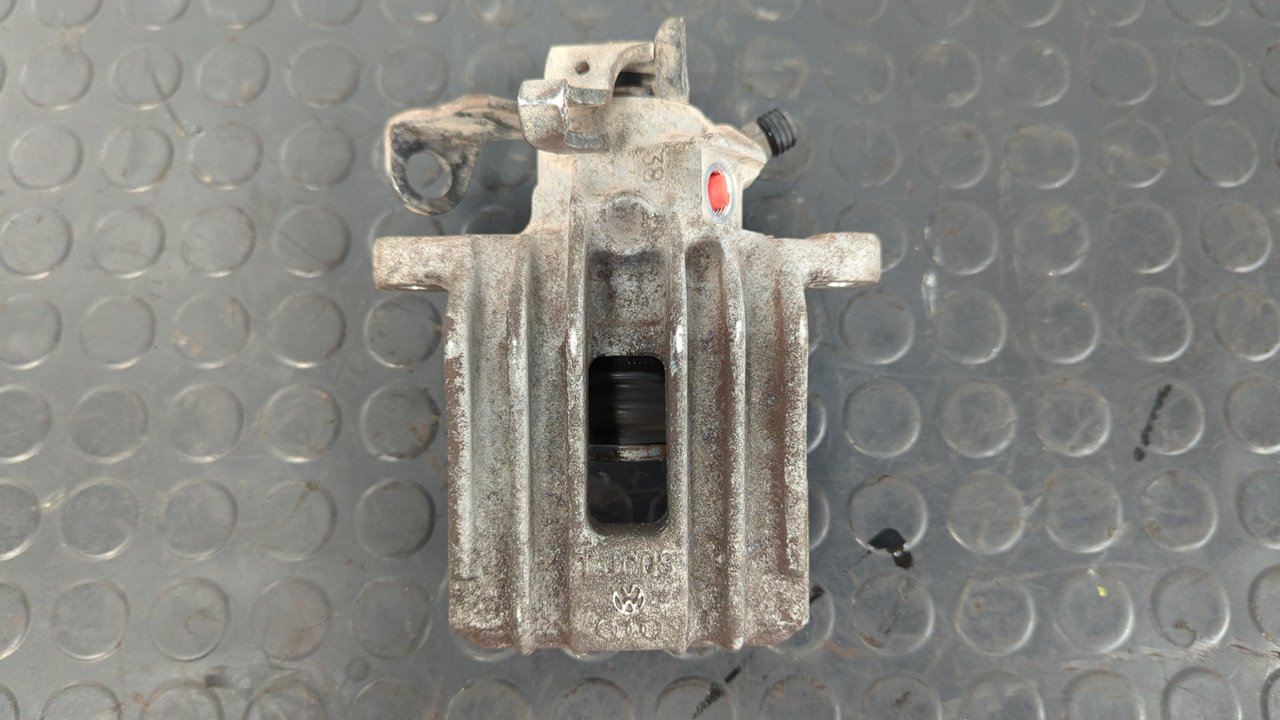 PINZA DE FRENO TRASERA DERECHA SEAT LEON (1M1)