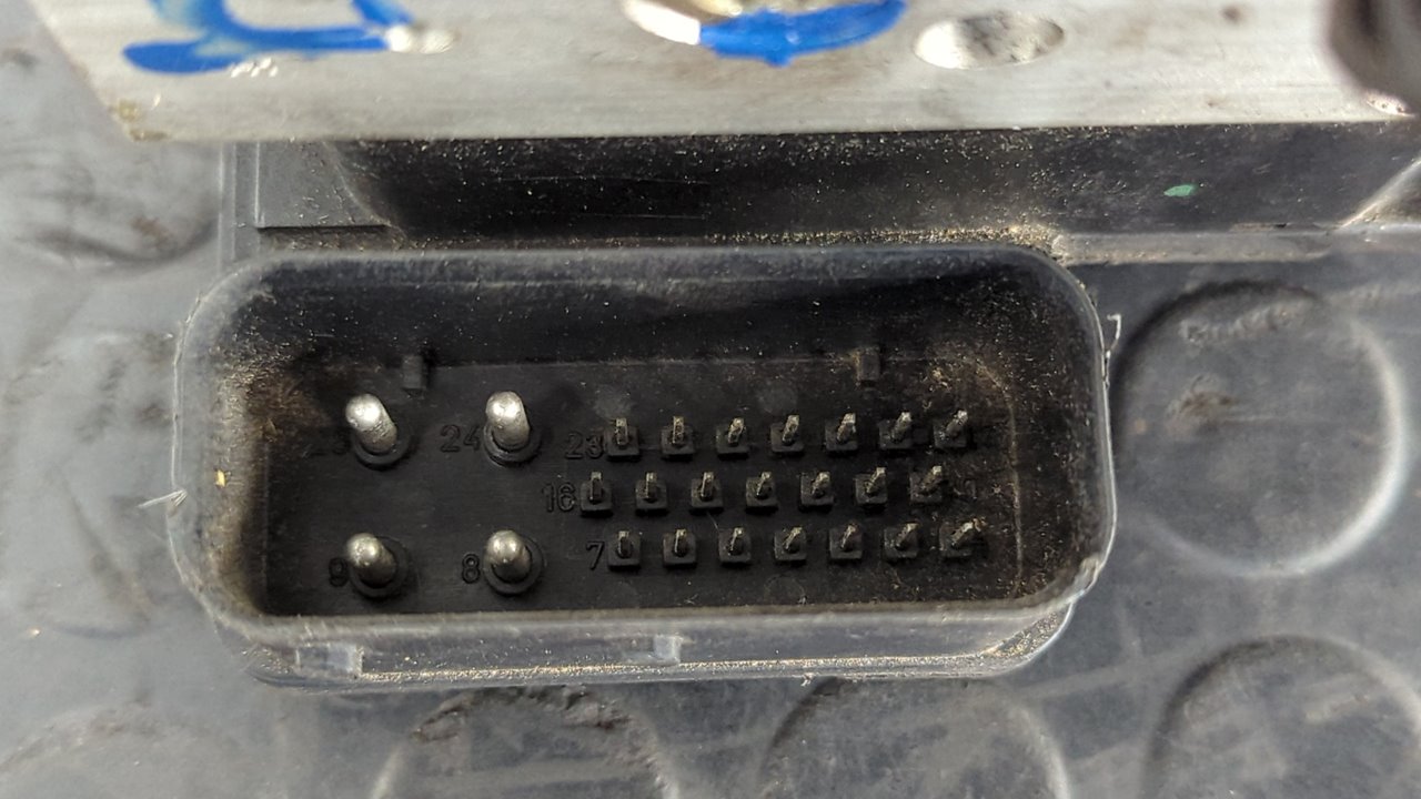 ABS BMW SERIE 3 BERLINA (E46) - vista 3