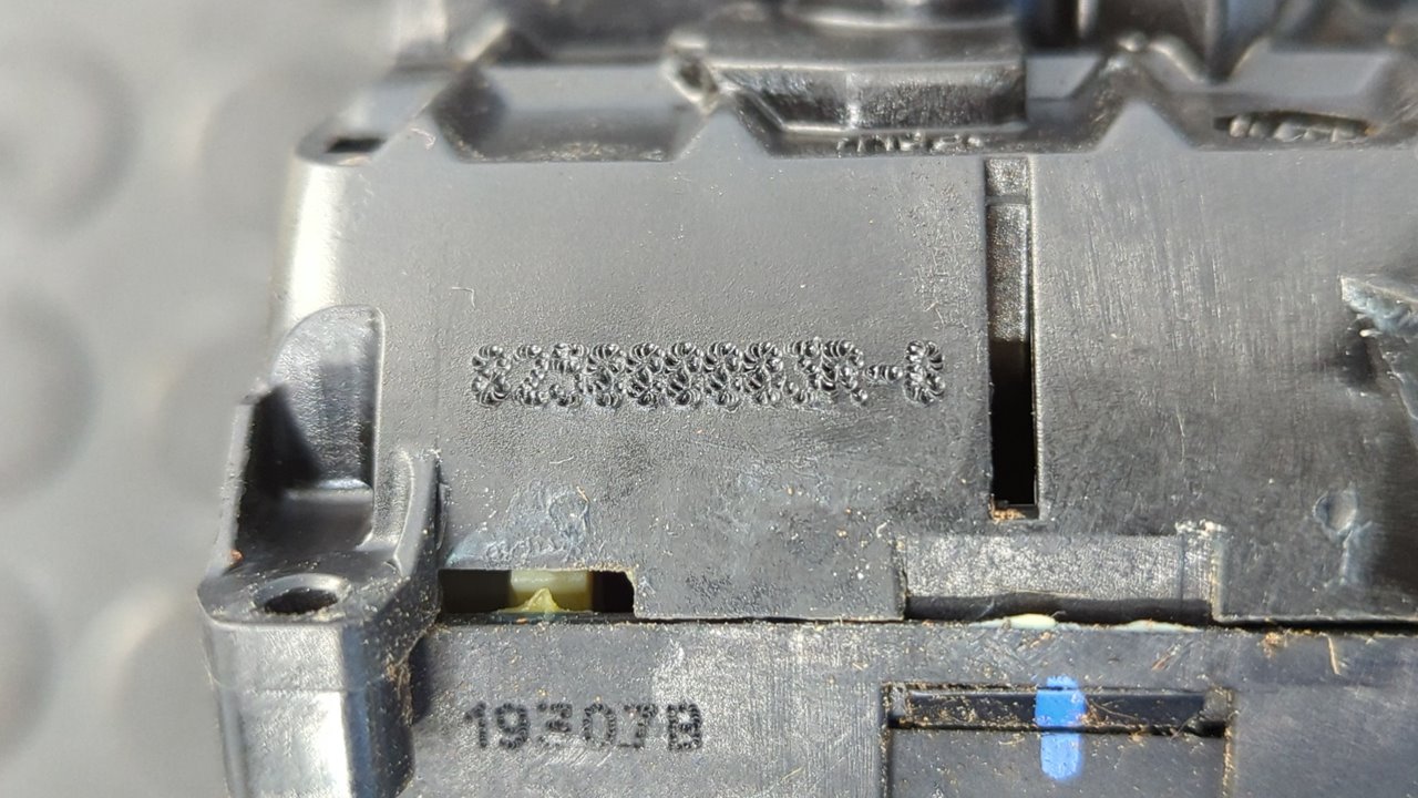 CERRADURA PUERTA TRASERA DERECHA RENAULT LAGUNA III - vista 7