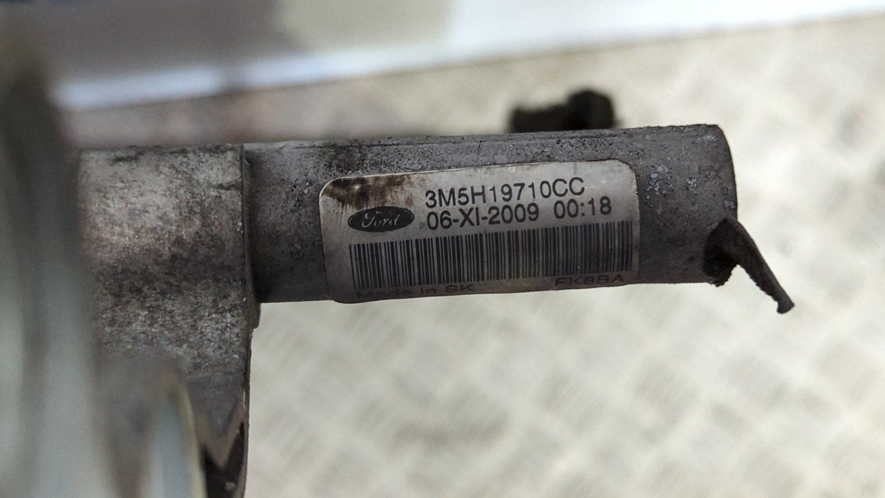 CONDENSADOR / RADIADOR  AIRE ACONDICIONADO FORD FOCUS LIM. (CB4) - vista 4