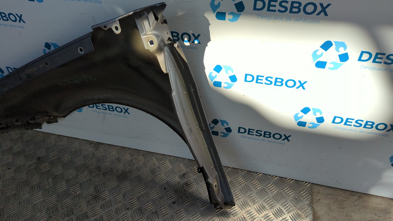 ALETA DELANTERA DERECHA RENAULT LAGUNA III - vista 2
