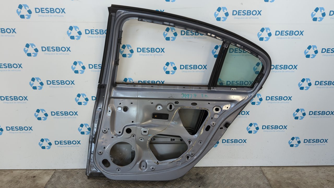 PUERTA TRASERA DERECHA RENAULT LAGUNA III - vista 3