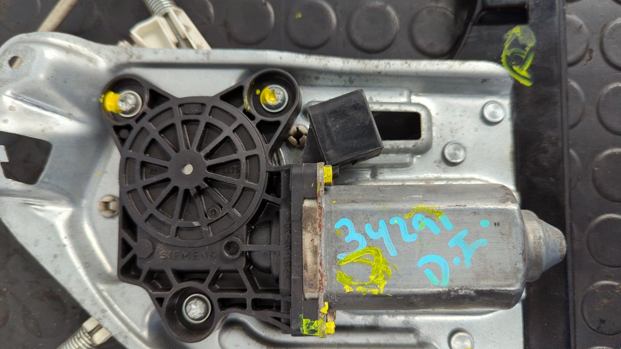 ELEVALUNAS DELANTERO IZQUIERDO MERCEDES-BENZ CLASE C (W203) BERLINA - vista 5