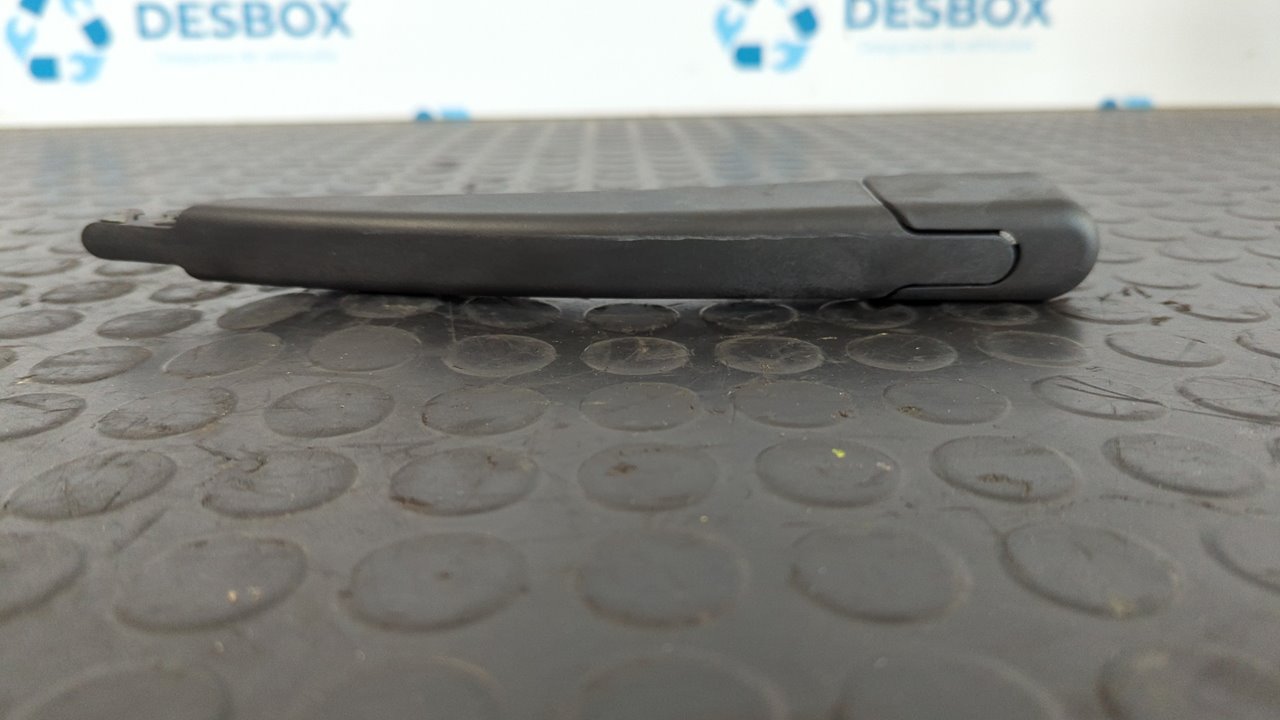 BRAZO LIMPIA TRASERO FORD FOCUS LIM. (CB4)