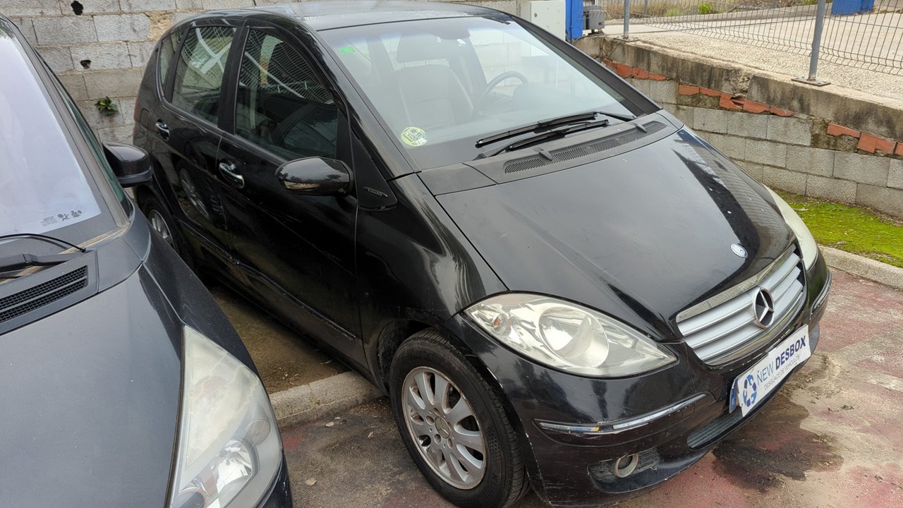 MERCEDES-BENZ CLASE A (W169)