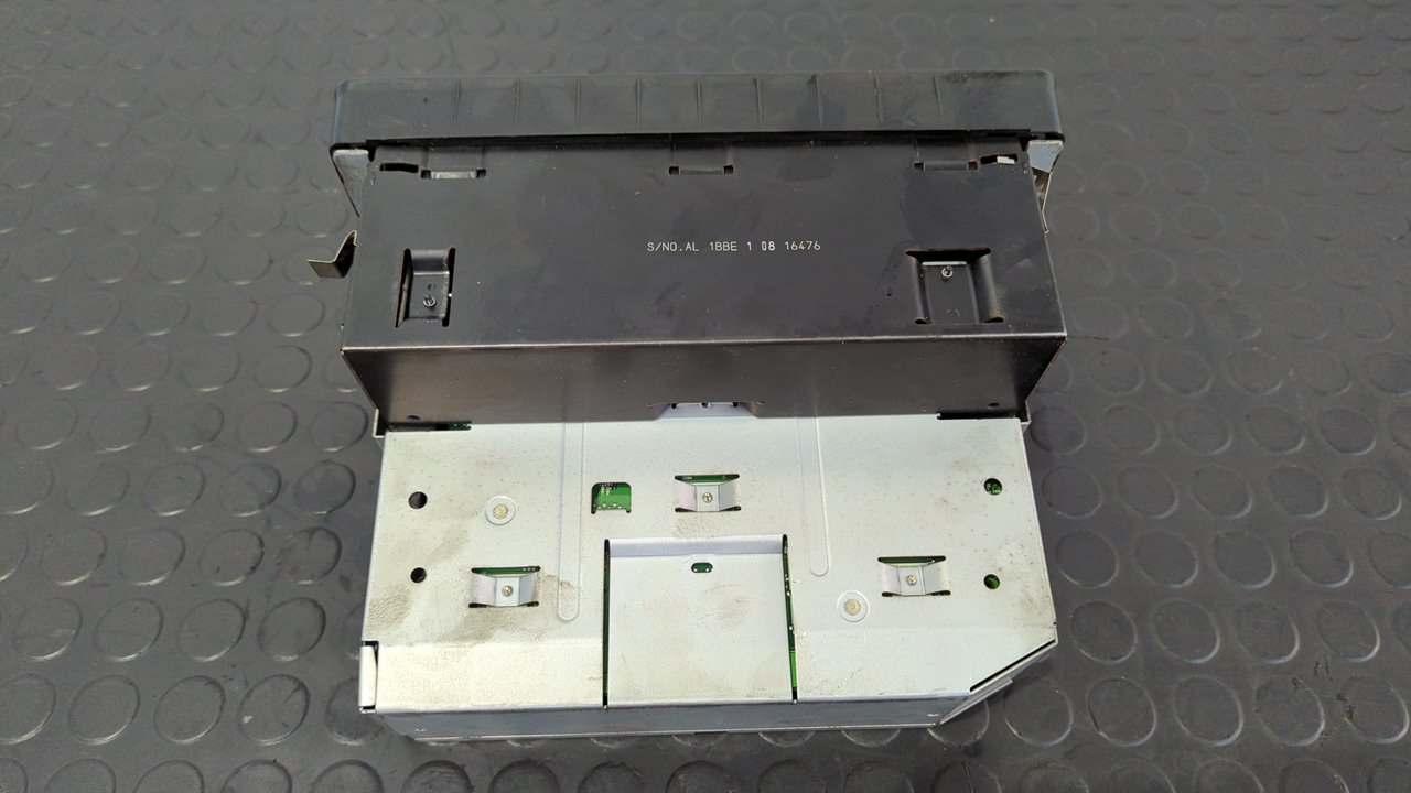 SISTEMA NAVEGACION GPS BMW SERIE 3 BERLINA (E46) - vista 8