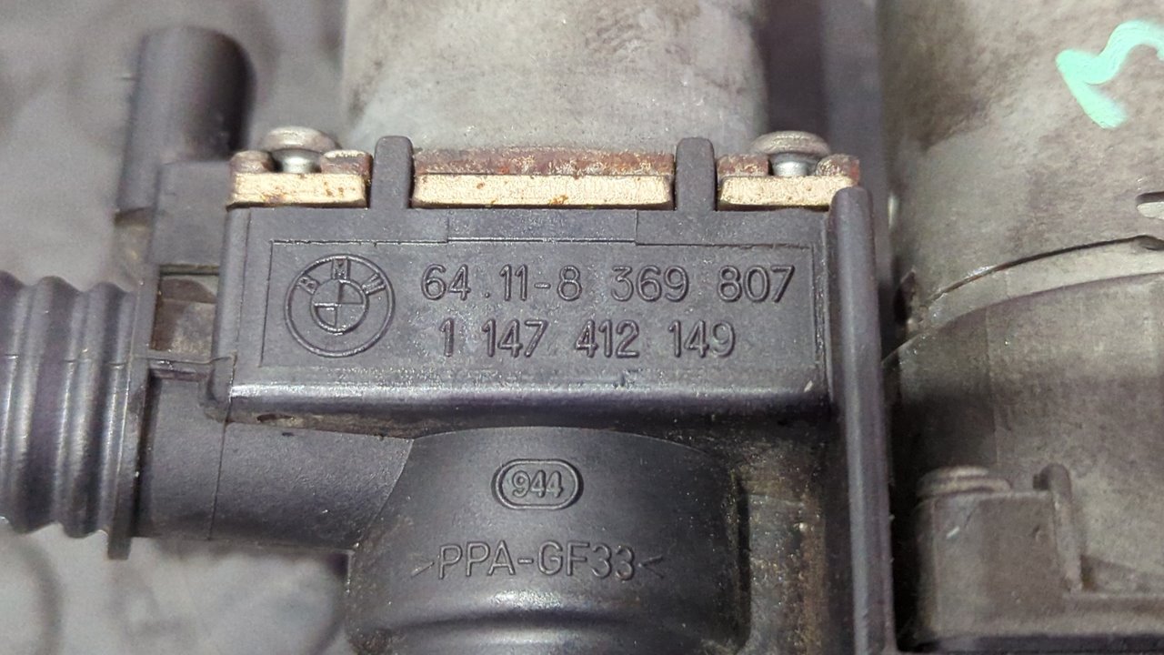 VALVULA INTERCAMBIO DE CALEFACCION BMW SERIE 3 BERLINA (E46) - vista 3