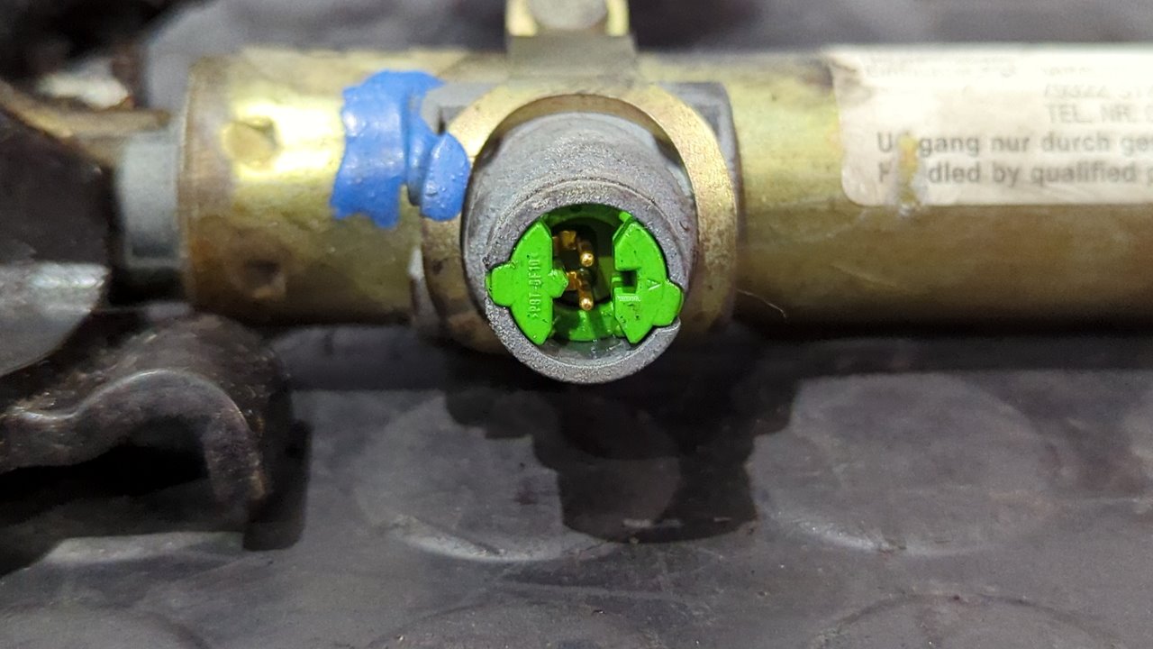 ENGANCHE CINTURON TRASERO DERECHO MERCEDES CLASE C (W203) - vista 3