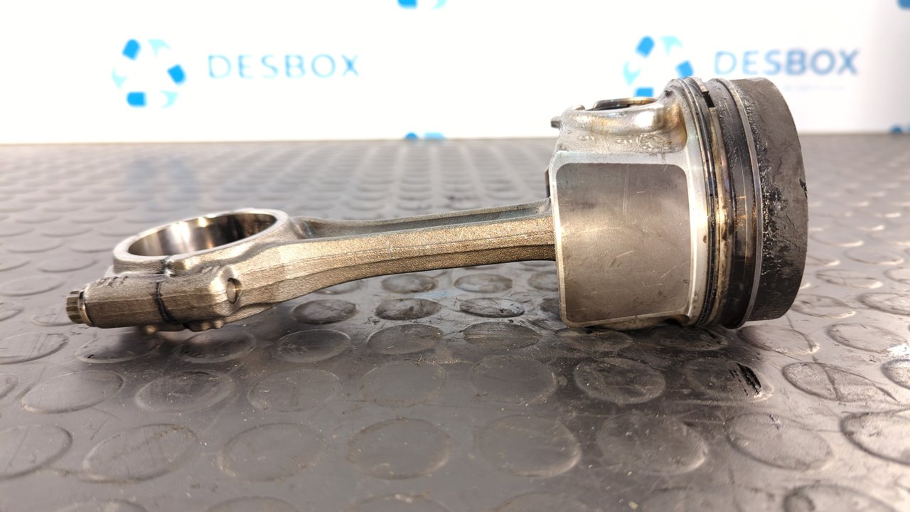 PISTON VOLKSWAGEN POLO (6C1)