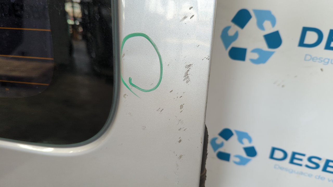 PORTON TRASERO DERECHO RENAULT TRAFIC COMBI (AB 4.01) - vista 7