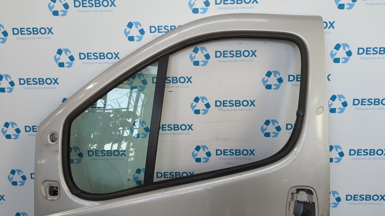 PUERTA DELANTERA IZQUIERDA RENAULT TRAFIC COMBI (AB 4.01) - vista 2