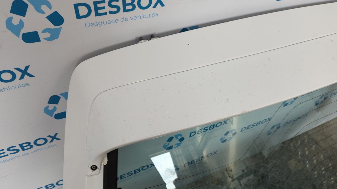 PORTON TRASERO FORD FIESTA BERL./COURIER - vista 4