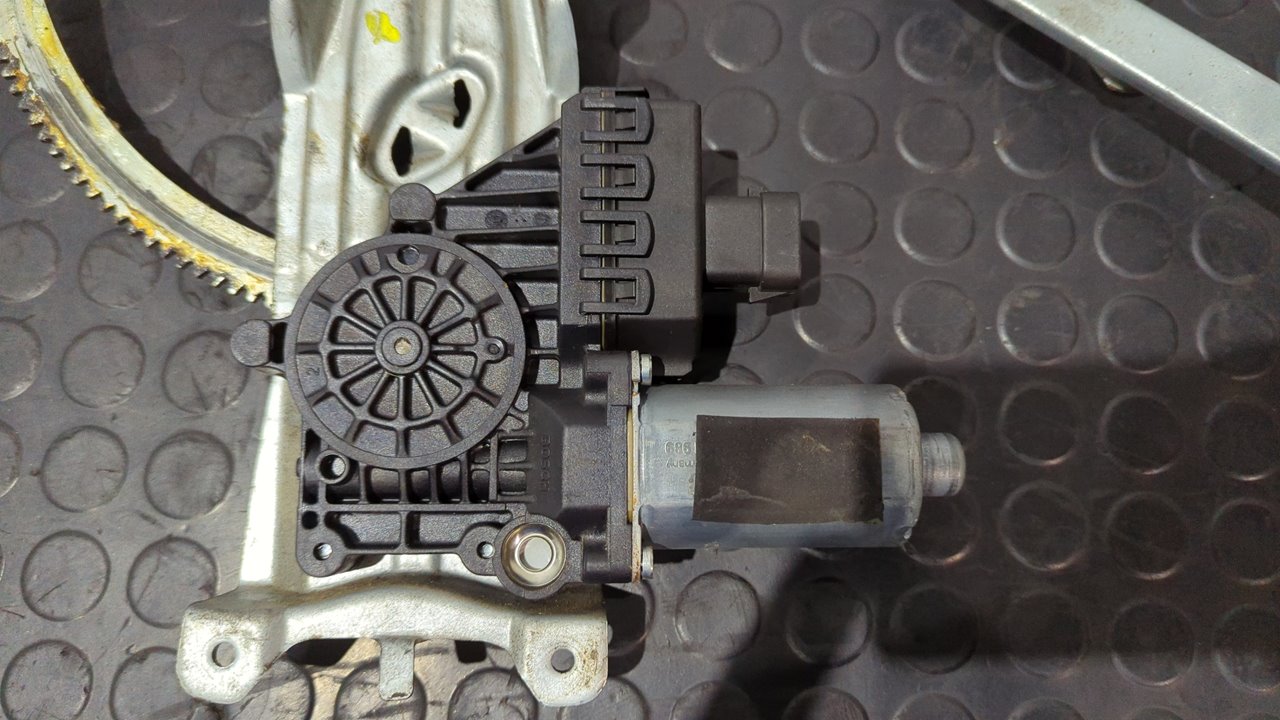 ELEVALUNAS DELANTERO DERECHO OPEL ASTRA H BER. - vista 4